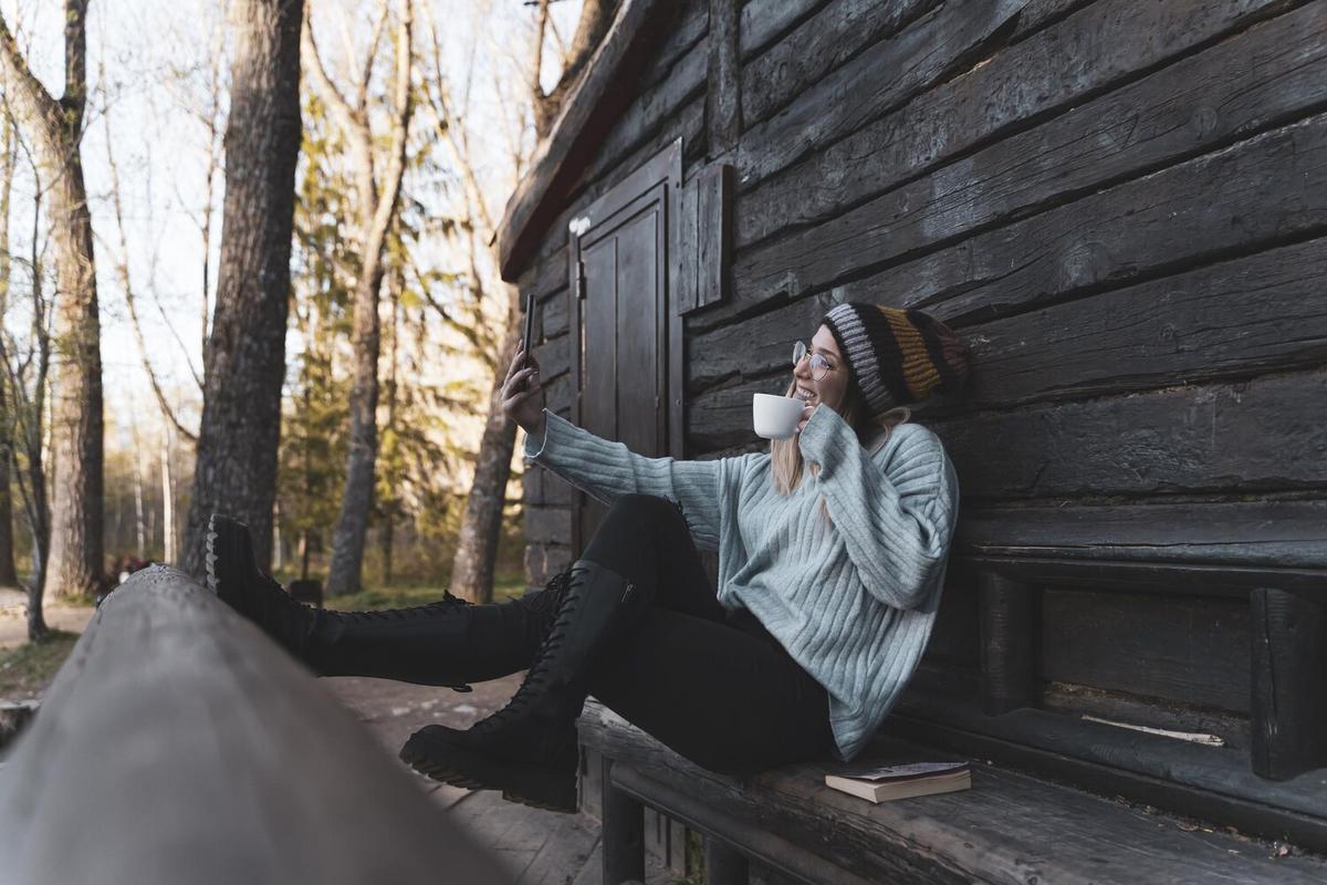 Living Off the Grid: Is It Right for You?